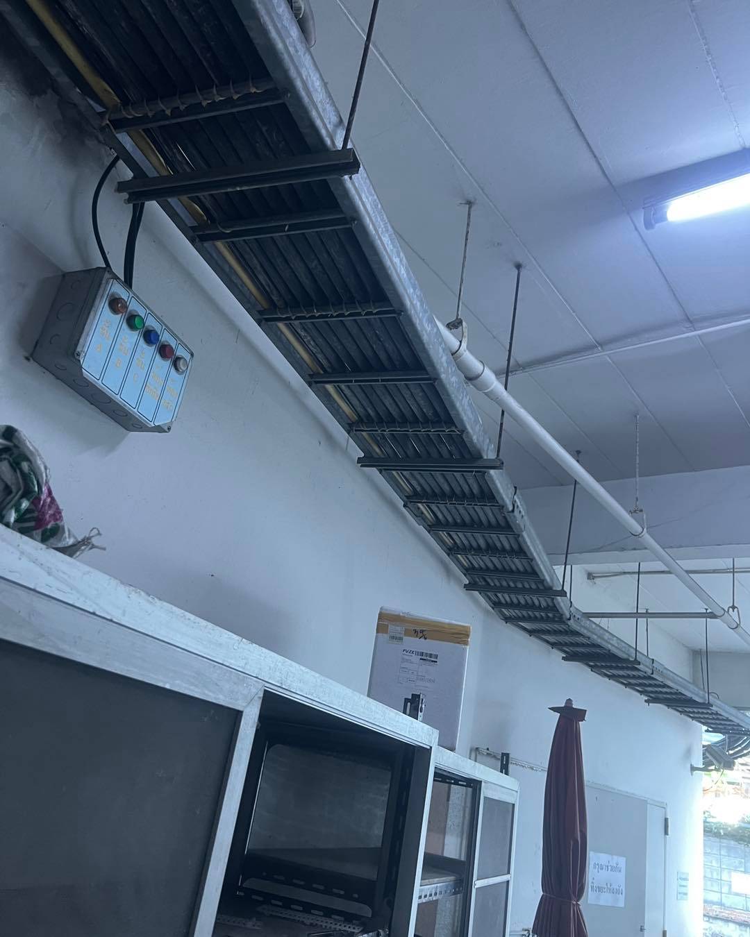 รับซื้อแอร์เก่าและระบบไฟฟ้าโรงงานอุตสาหกรรม